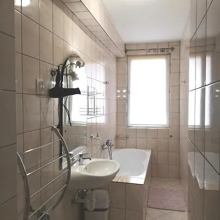 Joko Centrum Apartman Διαμέρισμα Hévíz